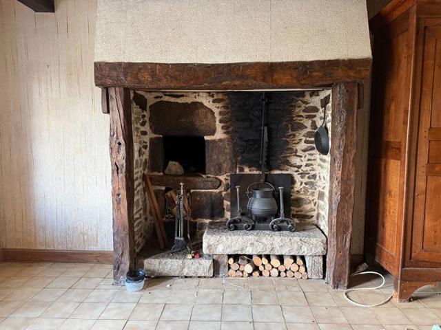 Maison d'habitation 2 chambres et dépendances