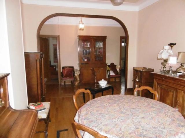 MAISON D'HABITATION AVEC APPARTEMENT INDEPENDANT