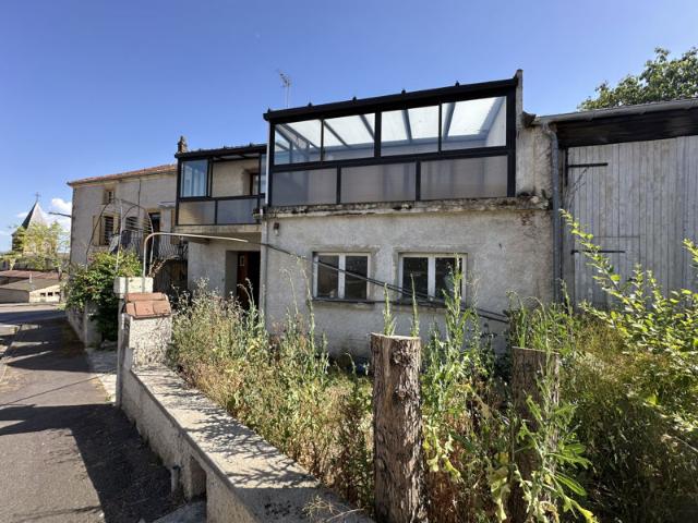Maison d'habitation avec appartement independant