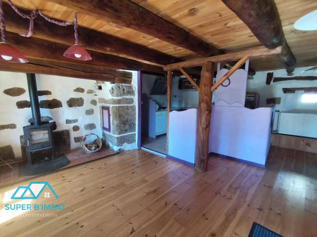 maison d'habitation avec gite, terrain et garage