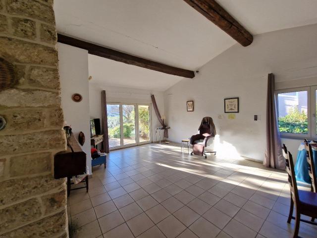 Maison d'habitation sur une parcelle de 1600m² 200m² Mireval