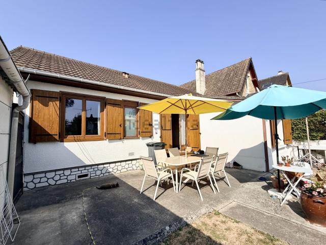 Maison, Dives sur Mer
