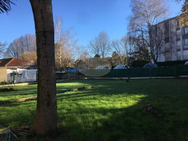 Maison divisée deux appartements 130m² Pau