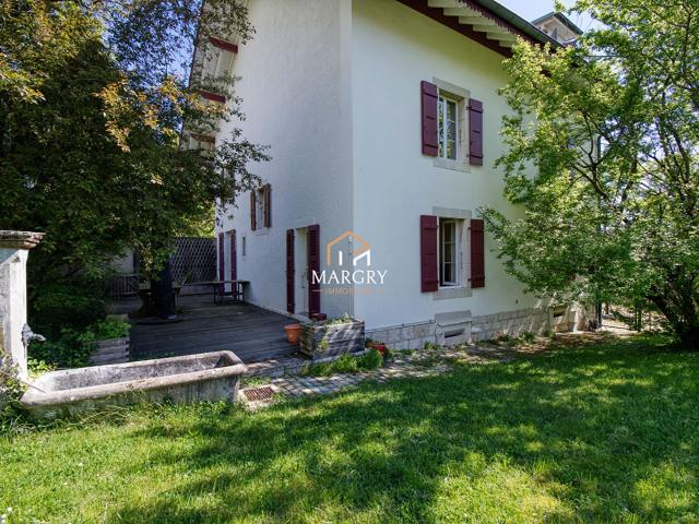 Maison Divonne Les Bains. 219m² Divonne les Bains