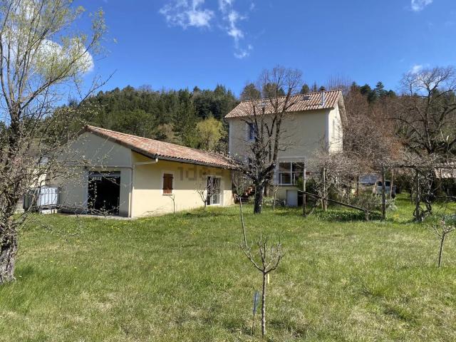 Maison, Die