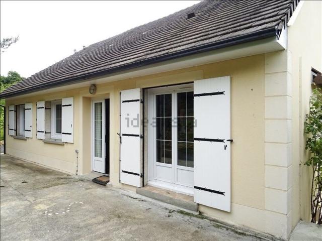Maison, Dieudonné