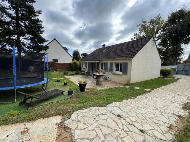 Maison, Dieudonné