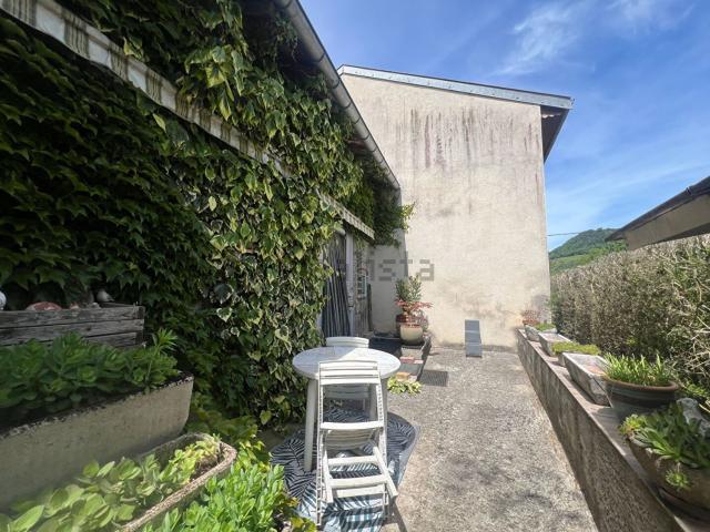 Maison, Digna