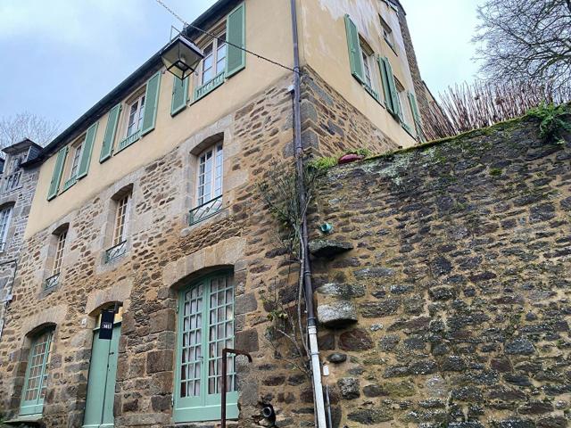 Maison, Dinan