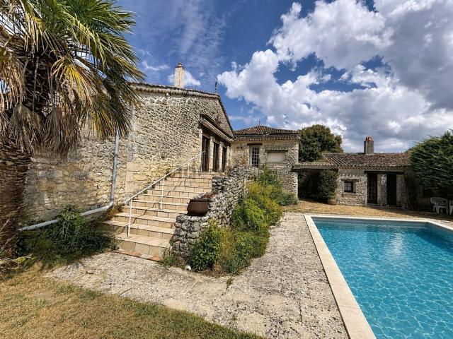 Maison, Dirac