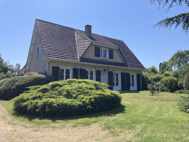 Maison, Dissay