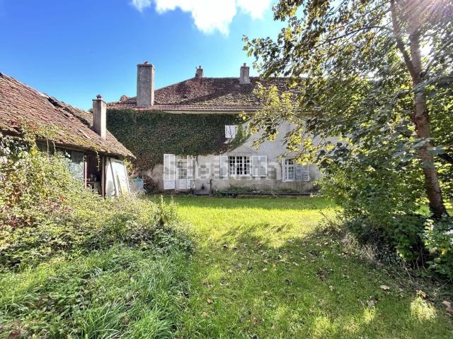 Maison, Drambon