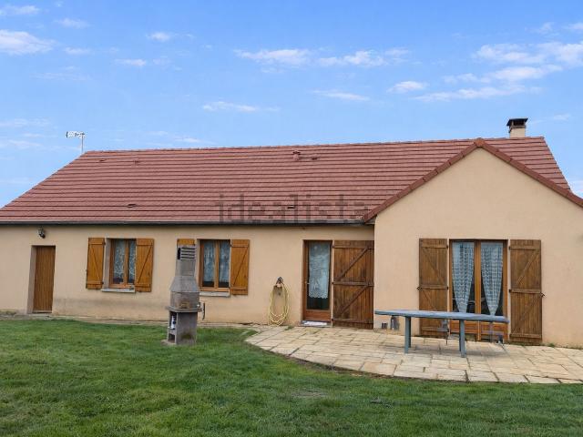 Maison, Droisy