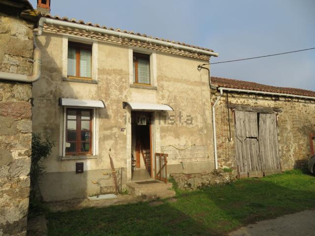 Maison, Droux