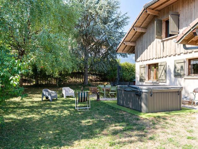 Maison, Duingt