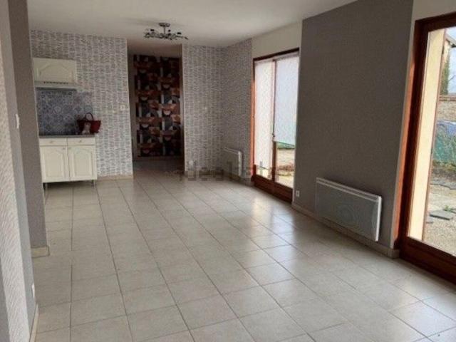 Maison, Dun sur Meuse