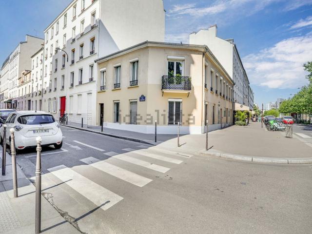Maison, Dunois Bibliothèque Jeanne d&apos Arc, Paris