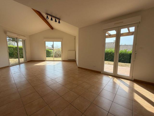 Maison Duplex T4 avec terrasse, jardin et garage BALMA