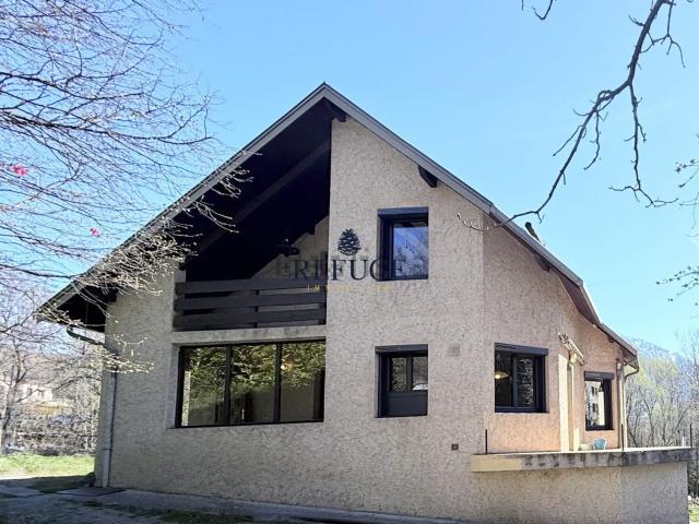 Maison, Embrun