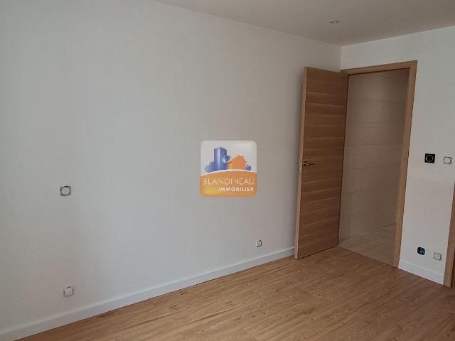 Maison entièrement rénovée117 m² avec 3 chambresjardinLA MONTAGNE