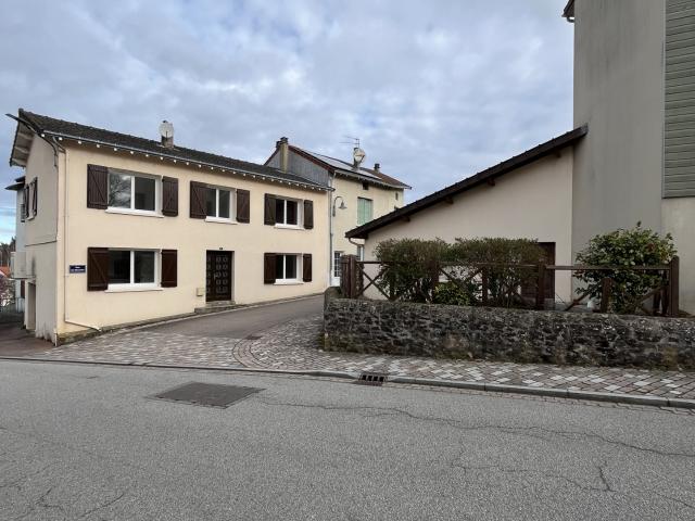 Maison entièrement rénovée à Panazol
