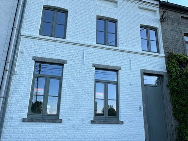 Maison entièrement rénovée, Lasne