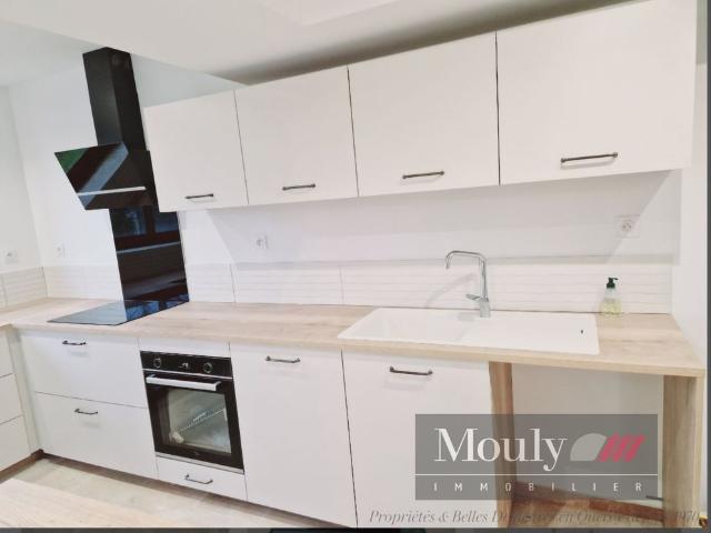 MAISON ENTIEREMENT RENOVEE LHOSPITALET