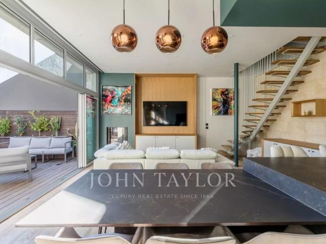 Maison entièrement rénovée Meublée 3 chambres Terrasse Exclusivité John Taylor