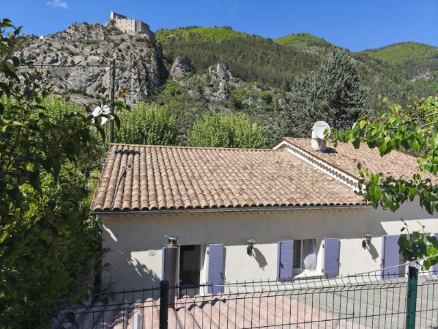 Maison ENTREVAUX