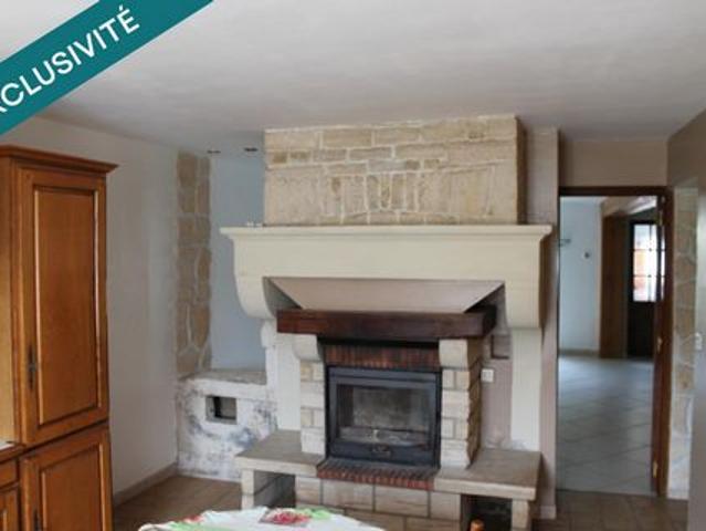 maison entre tres bon etat, avec grand garage et dependances