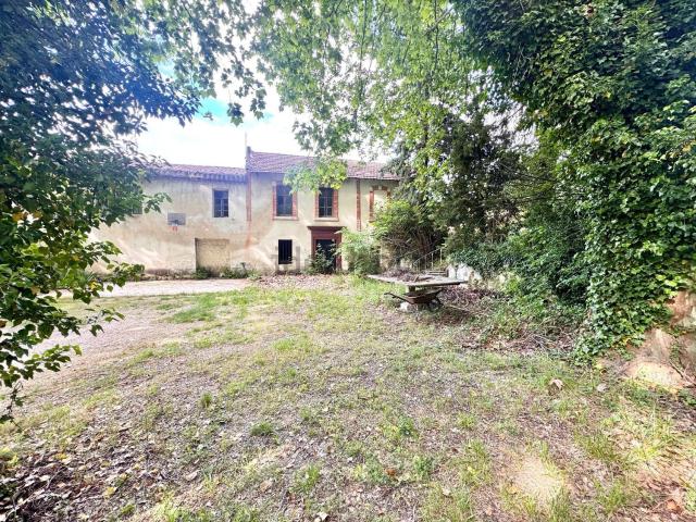 Maison, Entrechaux