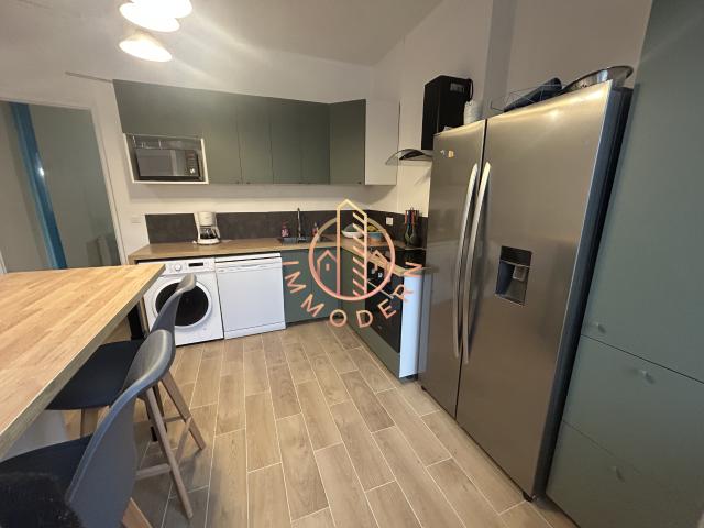 MAISON EN COLOCATION MEUBLÉE TOUT COMPRIS AVEC JARDIN ET TERRASSE