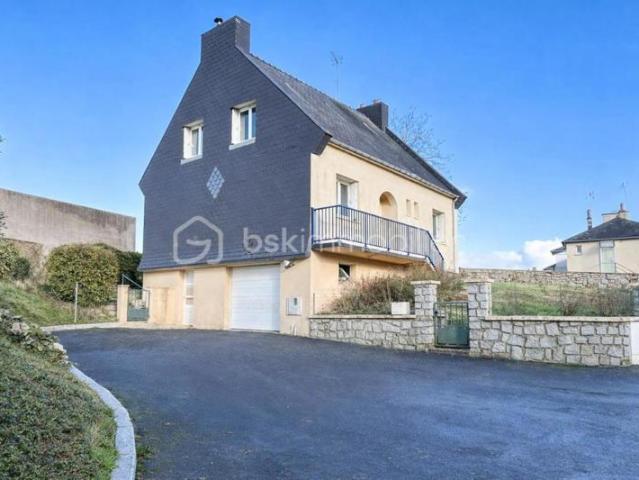 Maison en centre bourg de 111 m2 exposée Plein Sud