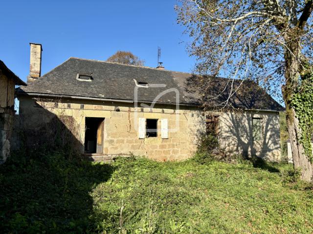 Maison en brasier + grange à rénover
