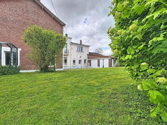 Maison en brique de 168m2 avec charme de l'ancien