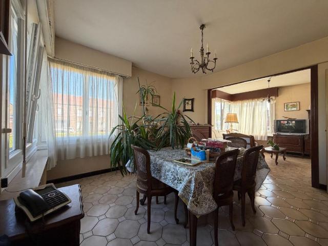MAISON EN BRIQUES A RENOVER,120M², GRAND SOUS/SOL
