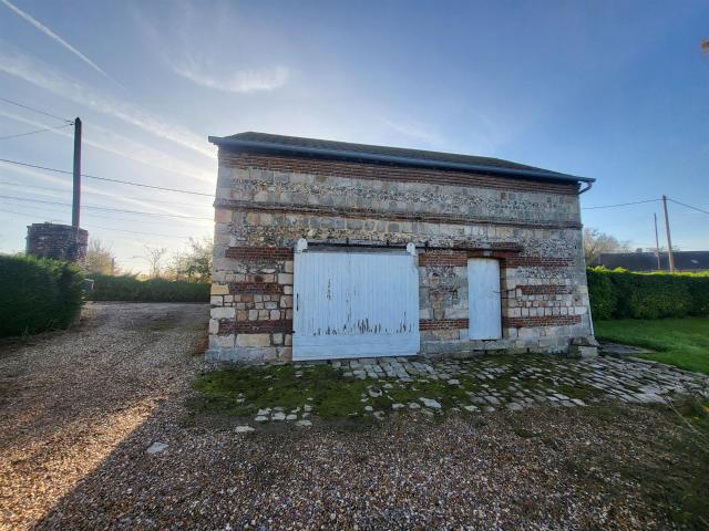 Maison en briques et silex à vendre proche de Doudeville 149m² Doudeville