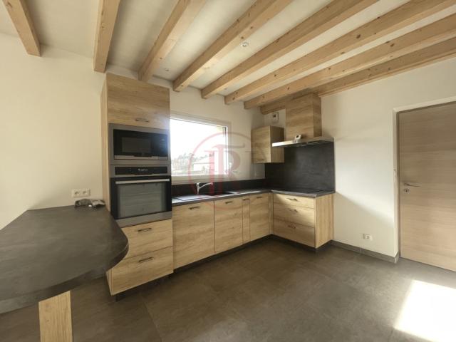 Maison en duplex T5 avec terrasse et garage