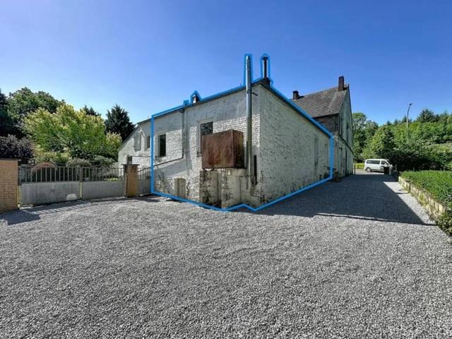 Maison en Location à Couvin