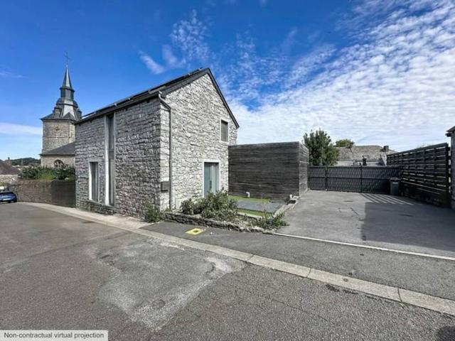 Maison en Location à Couvin