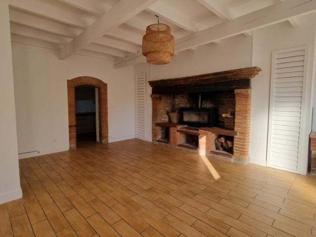 Maison en location à Lapeyrouse Fossat