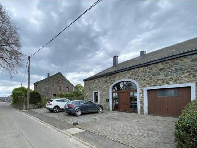 Maison en Location à Libin