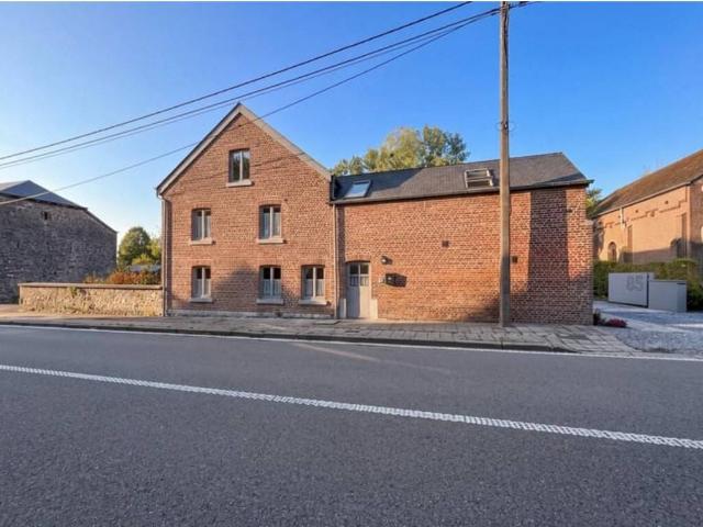Maison en Location à Somme Leuze