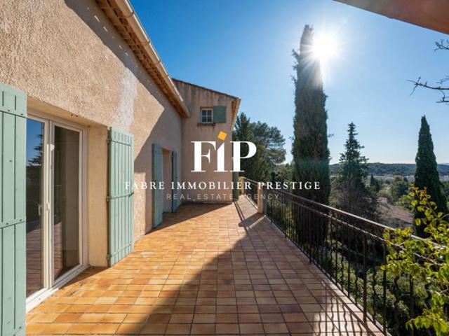 Maison en position dominante Aix En Provence 10 pièce s 250 m2