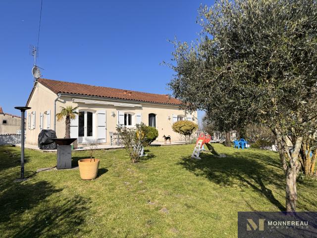 MAISON EN PARFAIT ETAT PROCHE SERVICES