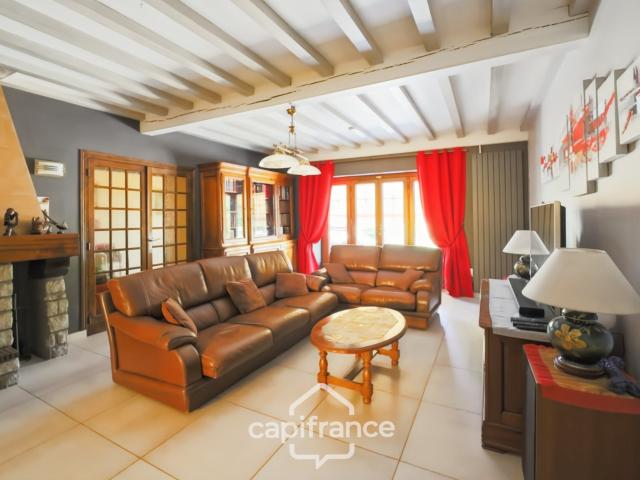 Maison en pierre au calme avec piscine, 5 chambres et plus d. 166m² Beaufort