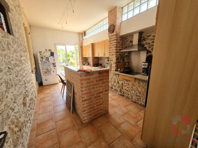 Maison en pierre avec gîte et grange 222m² Prayssac
