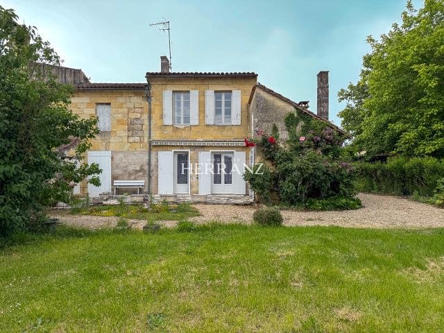 Maison en pierre avec dépendance et terrain 2 000 m2 Proche Libourne / Saint Émilion