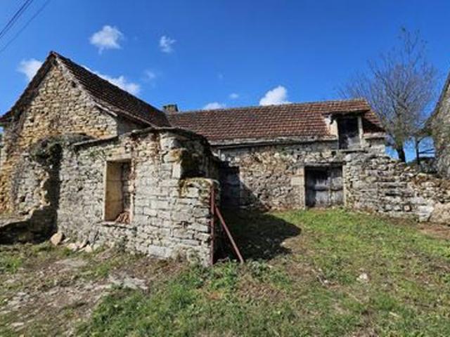 Maison en pierre avec dépendance sur le causse