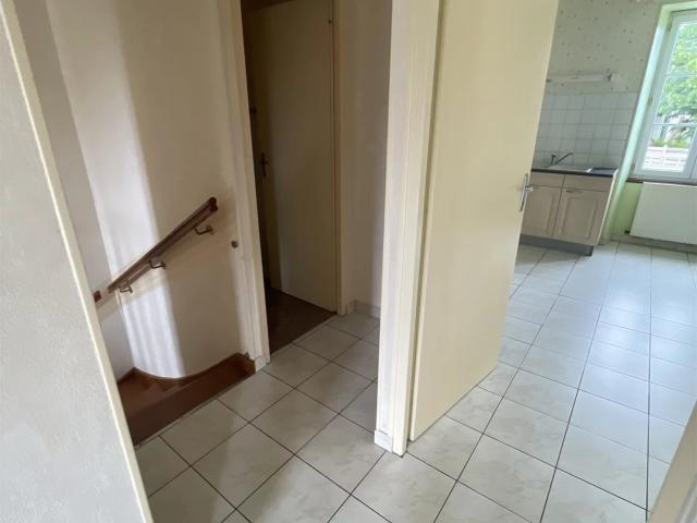 Maison en pierre avec jardin et garage 107m² Loudun